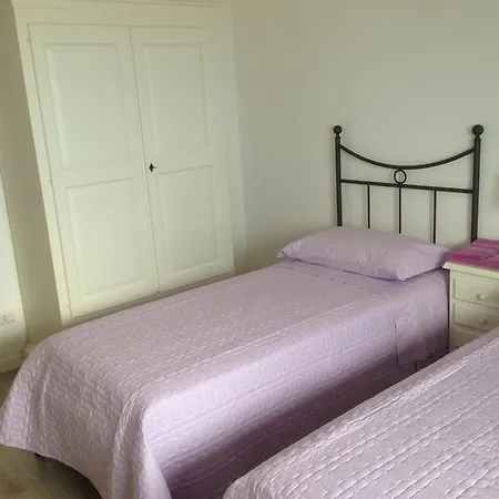 B&B Villa Inn فندق مبيت وإفطار ترييستي