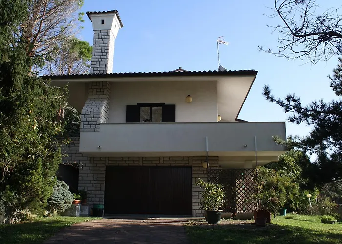 B&B Villa Inn Oda ve Kahvaltı *